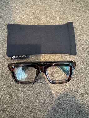 Peeper’s Tortoiseshell Square Reading Glasses - Brown +1.50